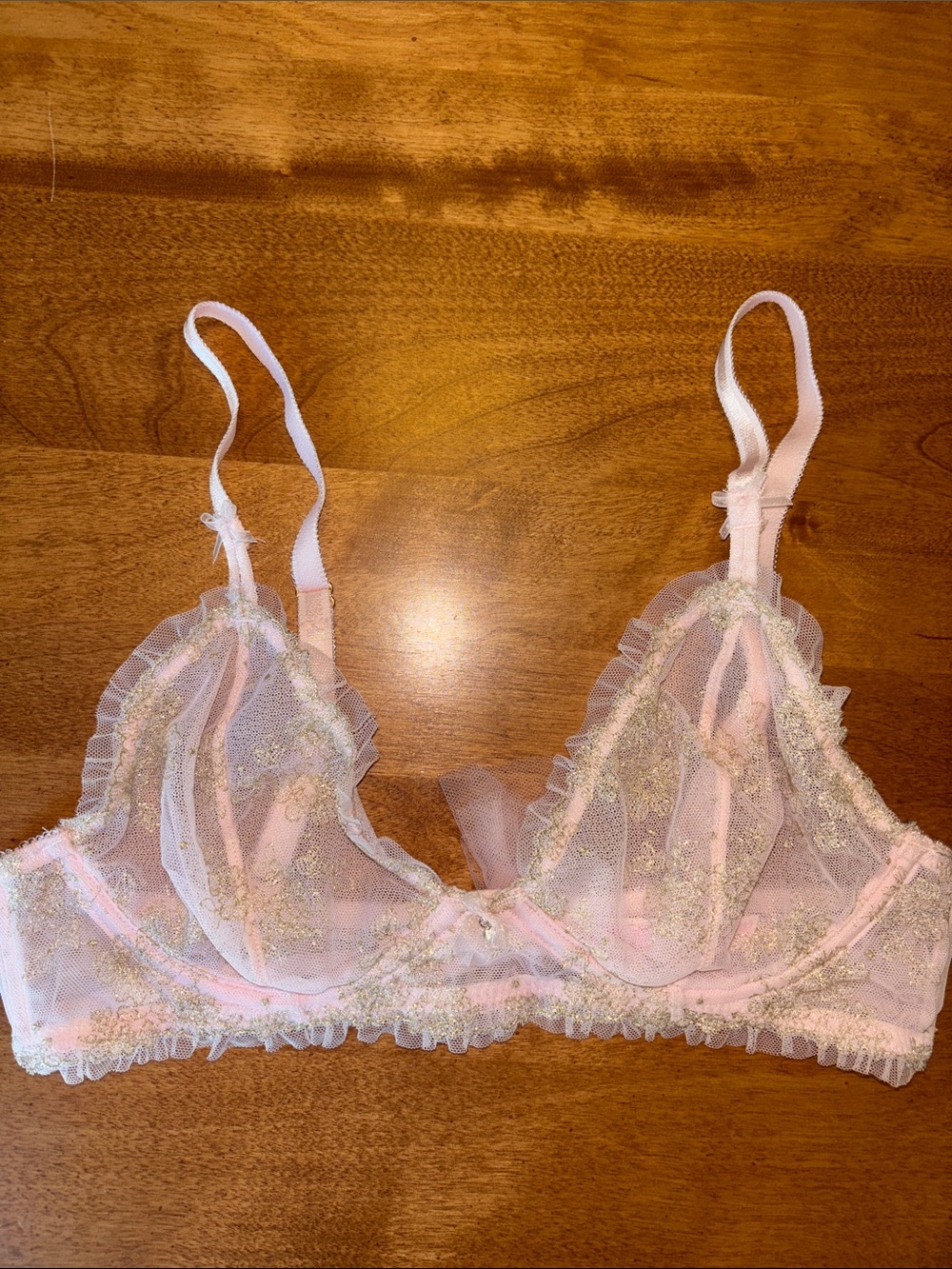 Victoria’s Secret 34B Pink Lace Bra